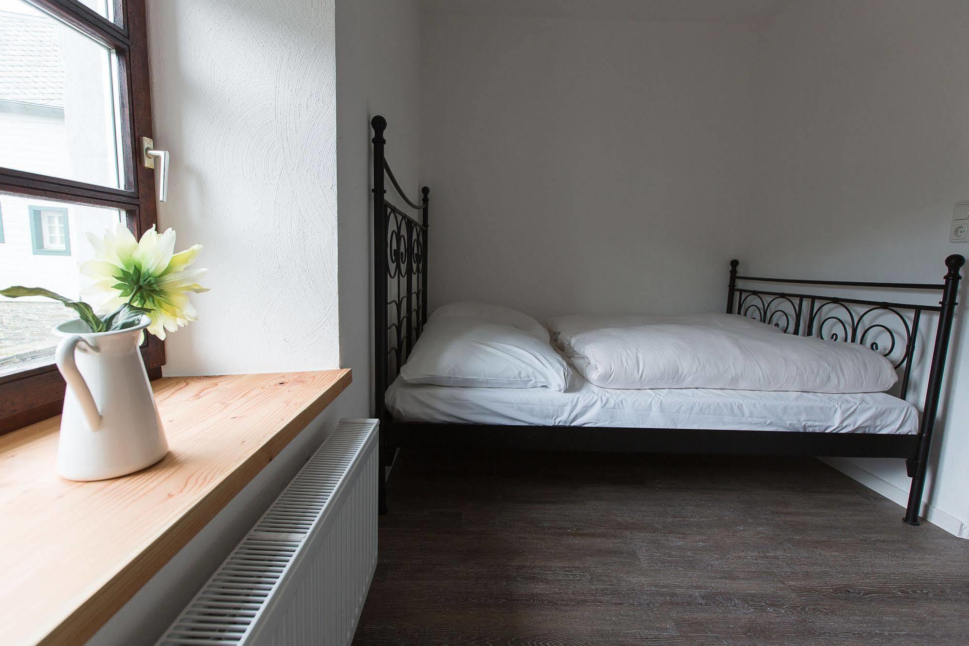 Apartament Felsenhaeuschen Monschau Zewnętrze zdjęcie
